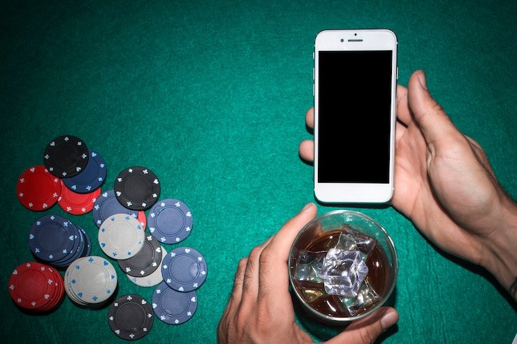 Antarmuka MMA di aplikasi mobile visatoto menampilkan pertandingan dan pasar taruhan